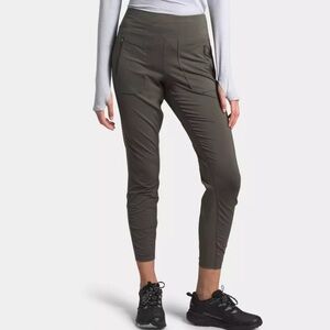 The North Face Paramount Hybrid High Rise Tights